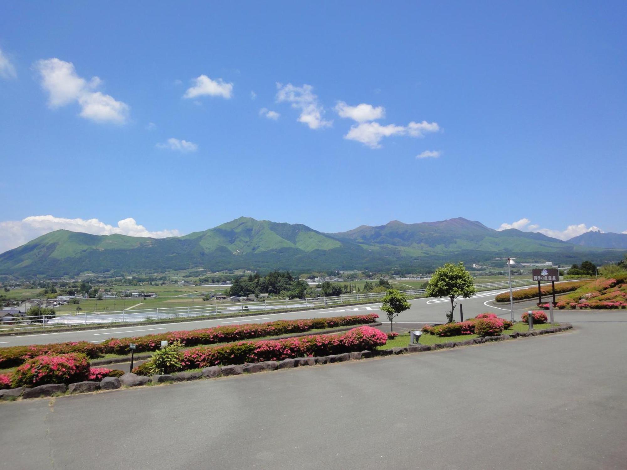 Shikino Mori Hotel Minamiaso Exterior photo